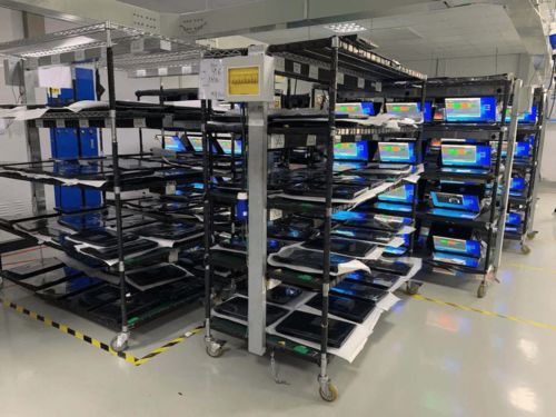 探秘機(jī)械革命筆記本生產(chǎn)線 從零件到成品的精密旅程